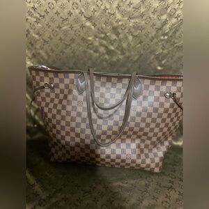 Louis Vuitton's Damier Ebene, Never-Full, GM … without the pouch.  Pre-Loved♥️